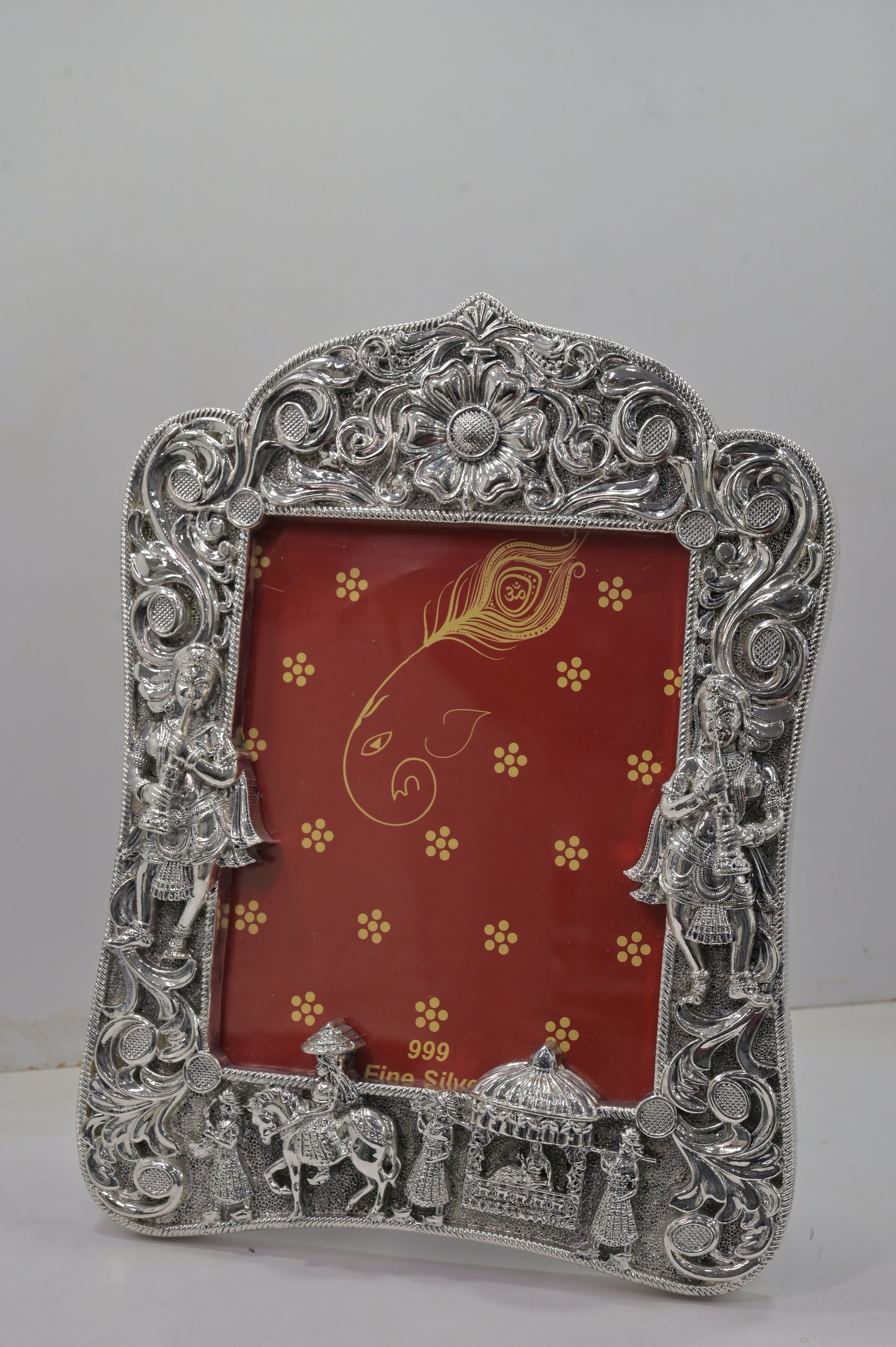 Traditional Silver Picture Frame