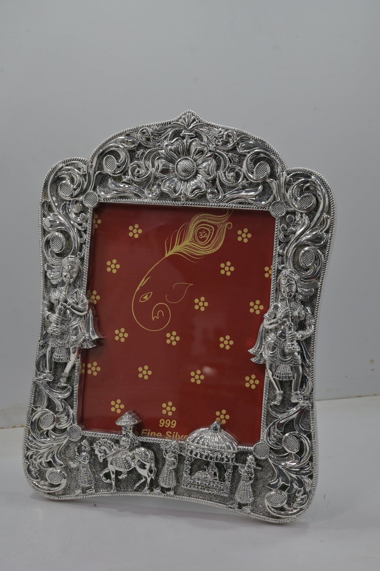 Traditional Silver Picture Frame