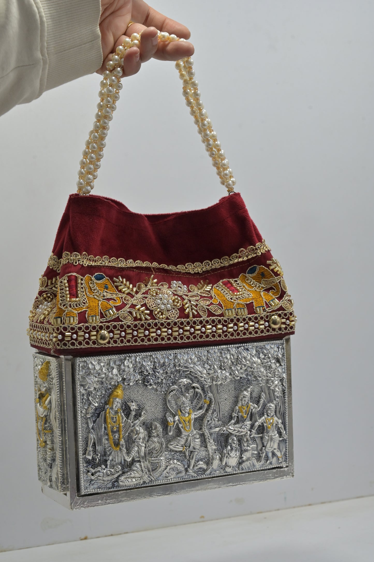 Divine Darshan Silver Puja Box